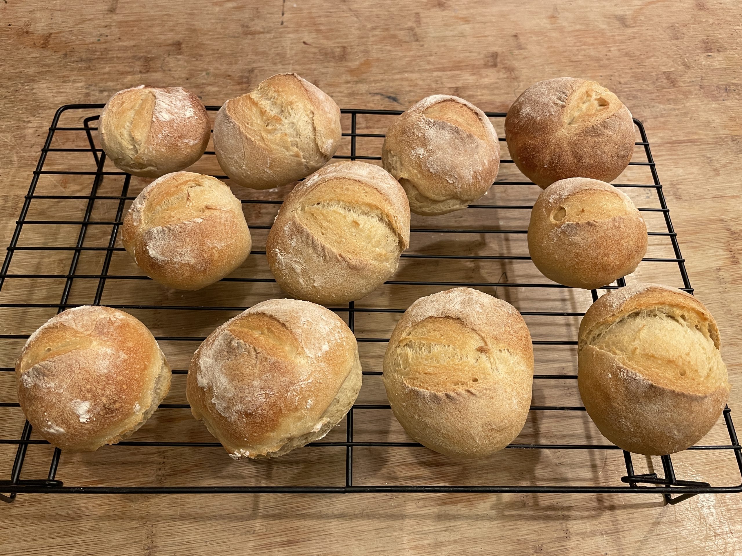 German Brötchen – Easily made with Breadmaker