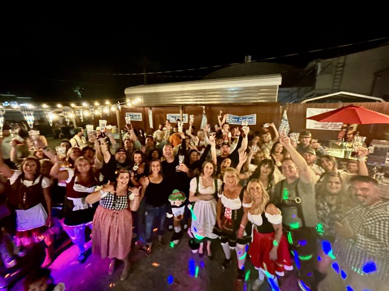 Backalley Brewhouse 4th annual Oktoberfest Backalley Brewhouse 4th annual Oktoberfest